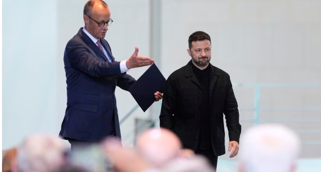 Ukrainian President Volodymyr Zelenskyy arriving in Berlin for diplomatic meetings ahead of the Trump-Putin summit